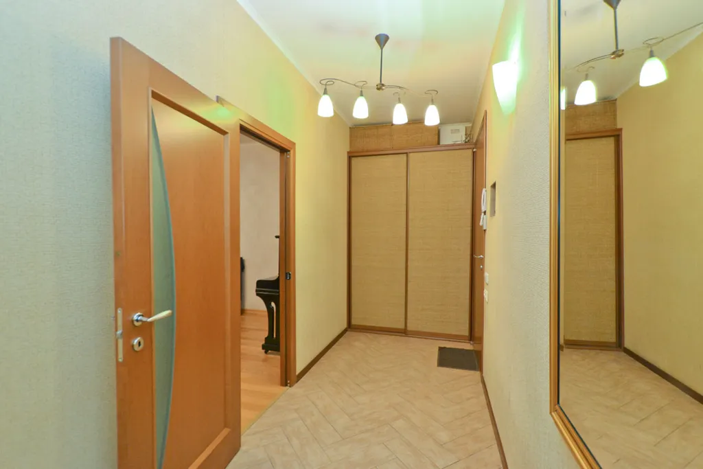 Квартира двухкомнатная у Московской, в Московском, 77 м², Санкт-Петербург — фото 21