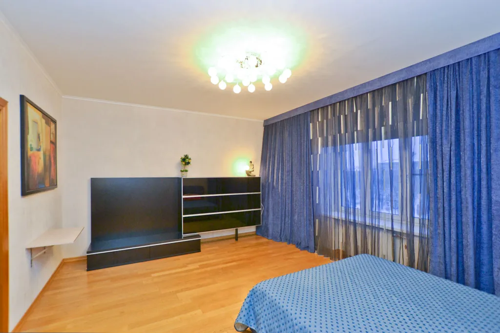 Квартира двухкомнатная у Московской, в Московском, 77 м², Санкт-Петербург — фото 23