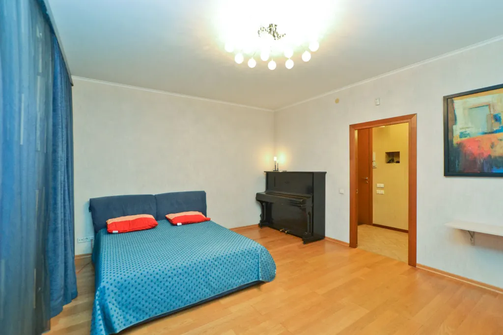 Квартира двухкомнатная у Московской, в Московском, 77 м², Санкт-Петербург — фото 3