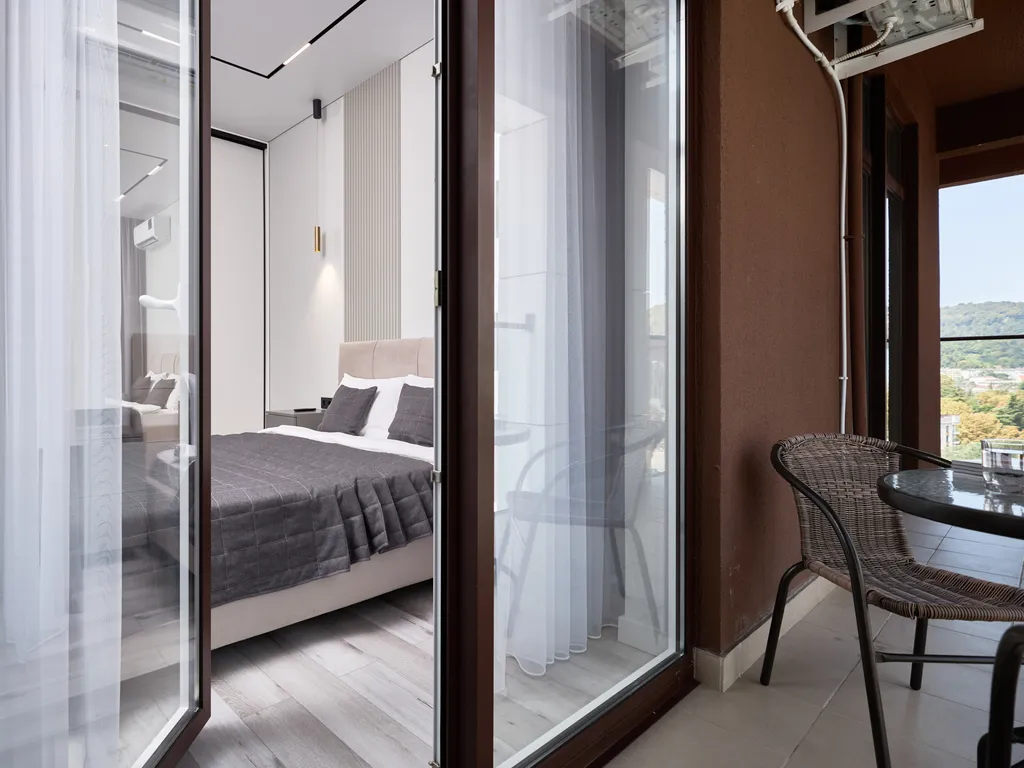 Квартира двухкомнатная на шоссе Батумском, 87 м², Дагомыс — фото 32