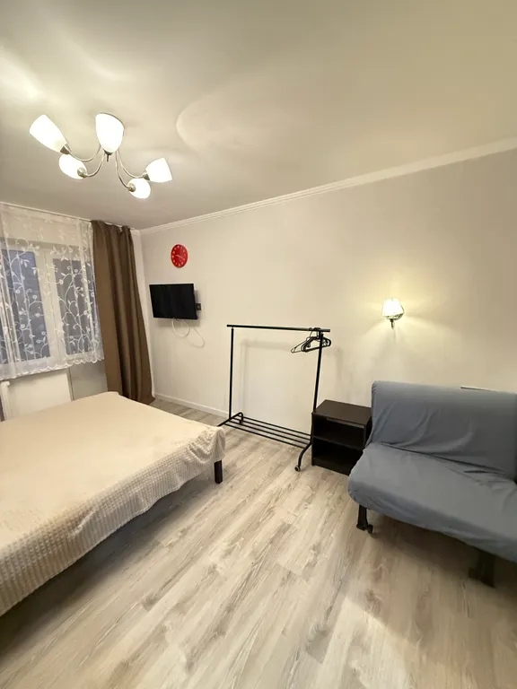 Квартира двухкомнатная на улице Некрасова, 46 м², Евпатория — фото 3