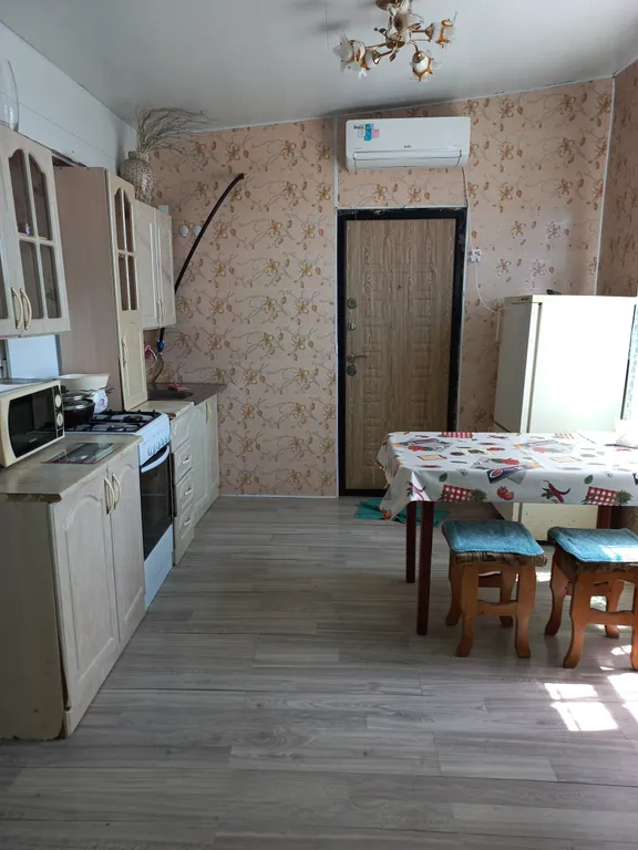 Часть дома с отдельным входом