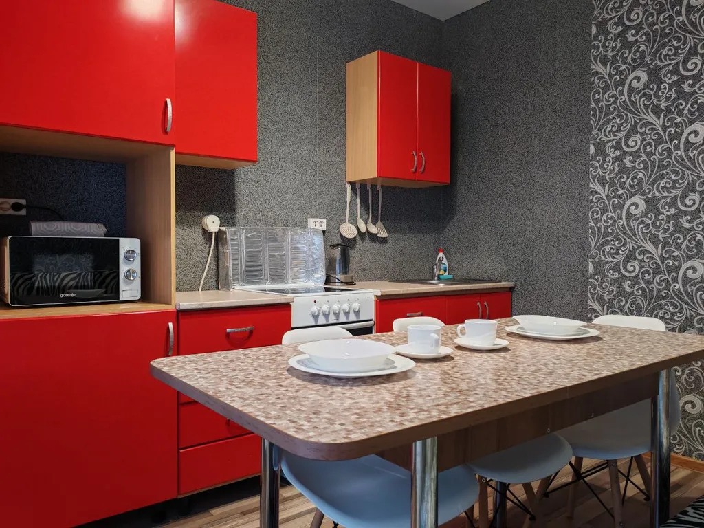 Квартира однокомнатная в Железнодорожном, 35 м², Самара — кухня, фото 10