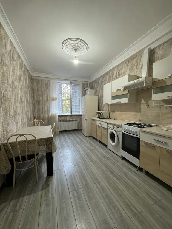Квартира двухкомнатная на улице Пригородной, 70 м², Каспийск — фото 3