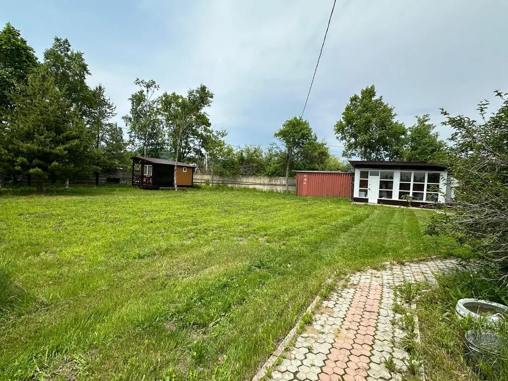 Четырёхместный номер летний домик со всеми удобствами