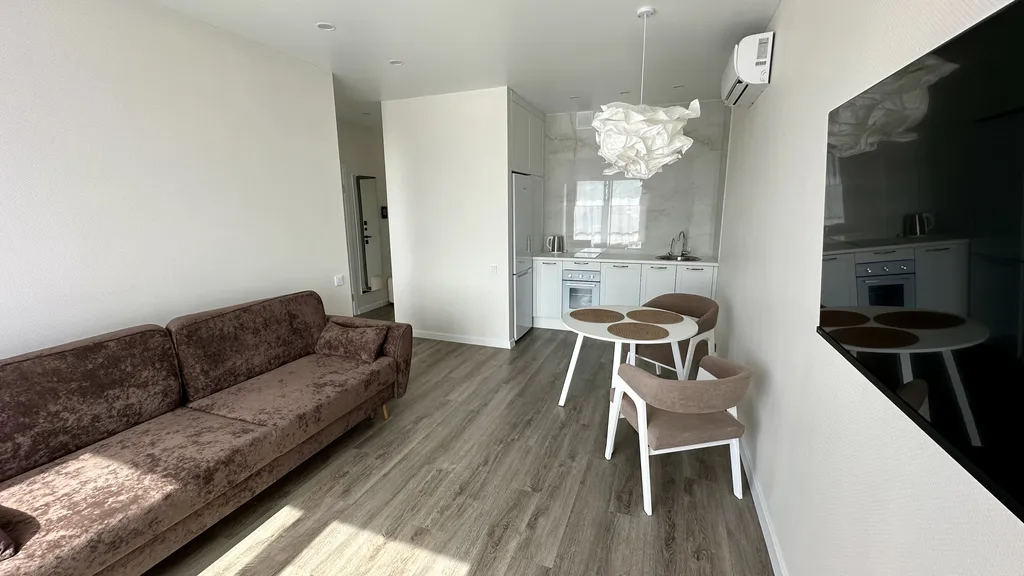 Апартаменты однокомнатные на улице Николая Машарова, 40 м², Тюмень — фото 14
