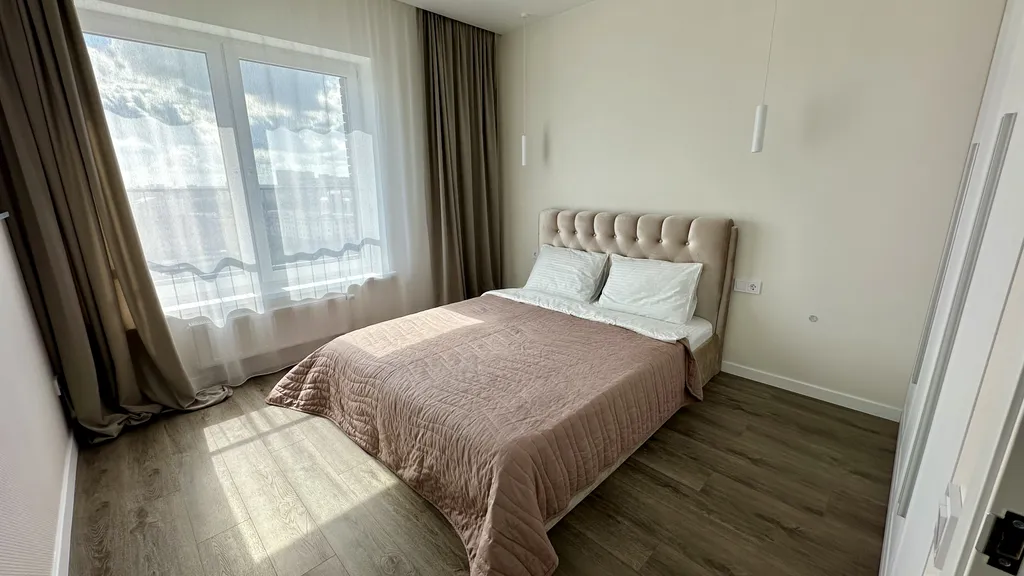 Апартаменты однокомнатные на улице Николая Машарова, 40 м², Тюмень — фото 15