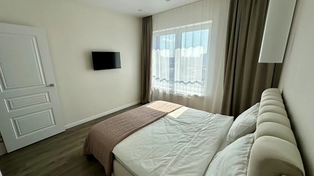 Апартаменты однокомнатные на улице Николая Машарова, 40 м², Тюмень — фото 32