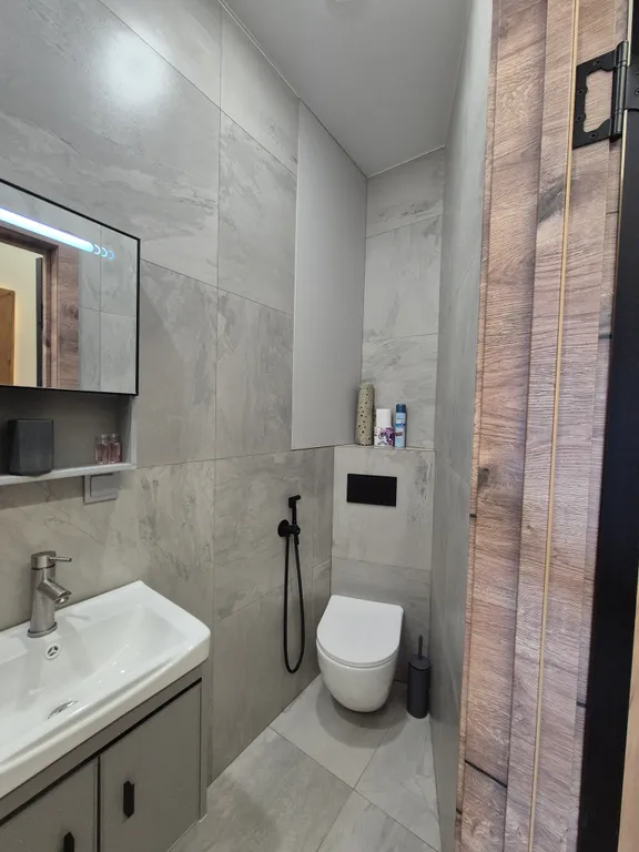 Студия однокомнатная в Ленинском, 25 м², Владивосток — ванная комната