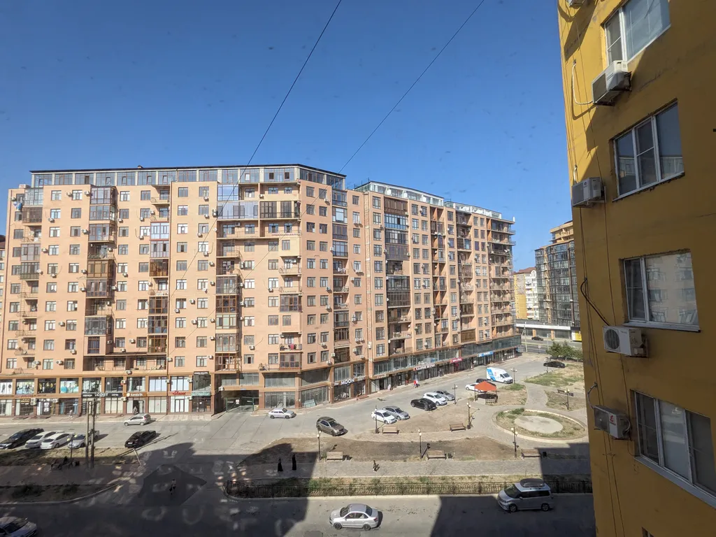 Квартира двухкомнатная на улице Ленина, 48 м², Каспийск — фото 13