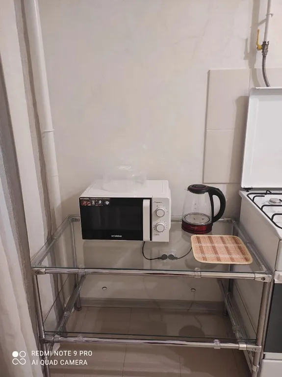 Квартира однокомнатная на улице Чехова, 37 м², Таганрог — кухня, фото 2