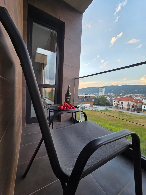 Апартаменты однокомнатные на улице Казакова, 50 м², Геленджик — фото 13