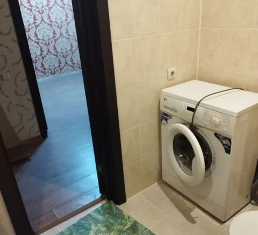 Квартира однокомнатная на улице Пензенской, 36 м², Сызрань — ванная комната