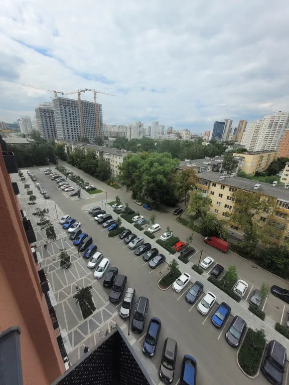 Студия однокомнатная у Ботаники, в Октябрьском, 22 м², Екатеринбург — вид из окна, фото 2