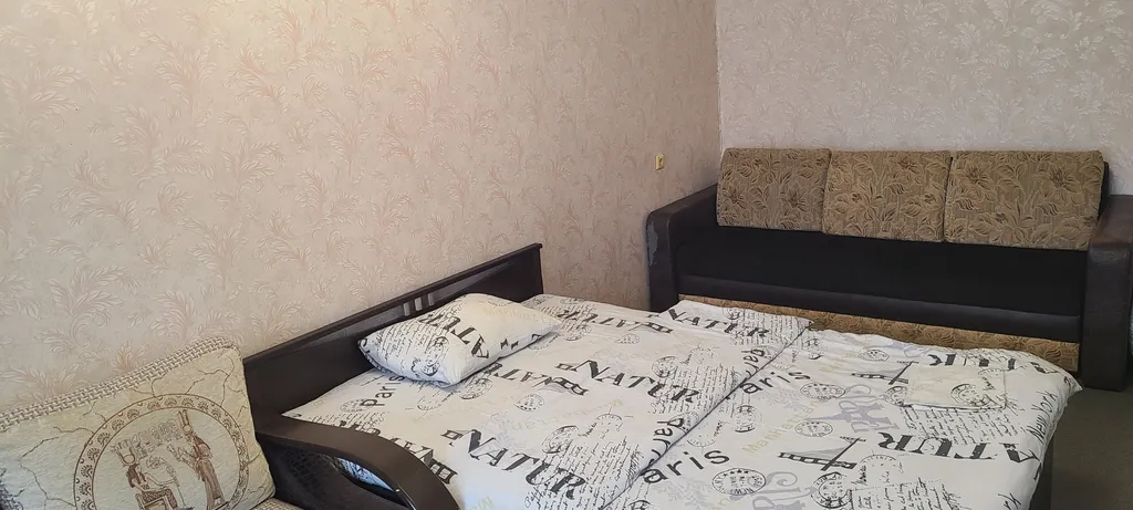 Квартира однокомнатная, 36 м², Сызрань — спальня, фото 2