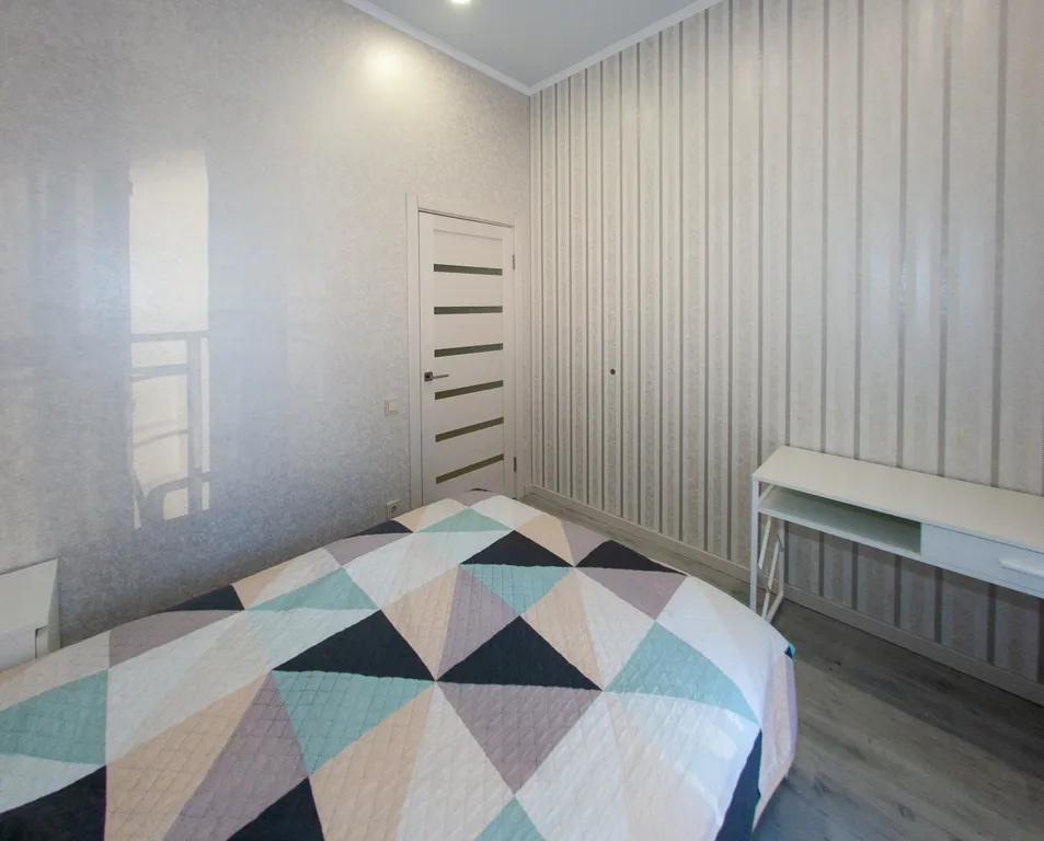 Квартира однокомнатная на улице Крымской, 55 м², Геленджик — фото 12