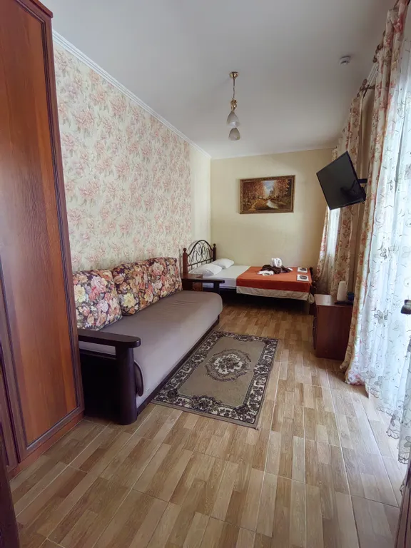 Трёхместный номер стандарт — Фольклор, фото 2 из 3