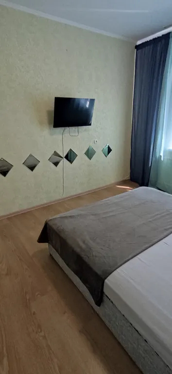 Квартира двухкомнатная на улице Лермонтова, 50 м², Симферополь — фото 3