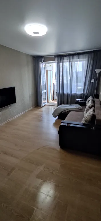 Квартира двухкомнатная на улице Лермонтова, 50 м², Симферополь — фото 5
