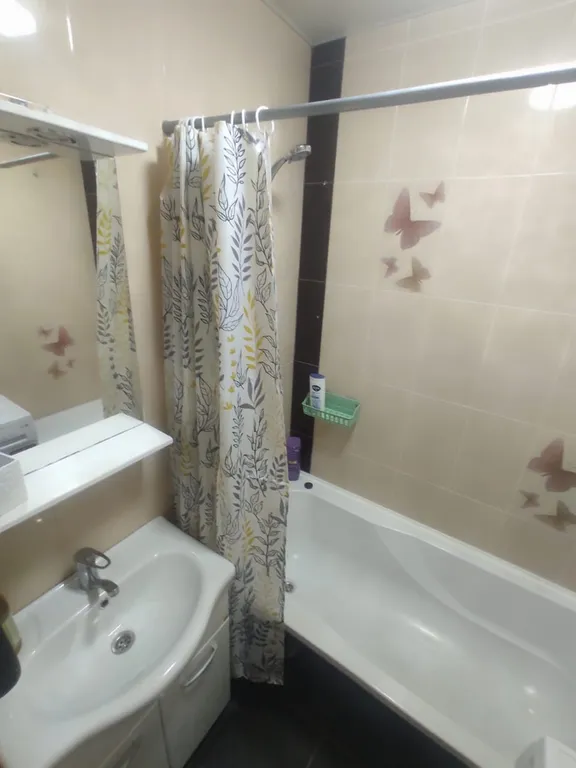 Квартира двухкомнатная на улице Лермонтова, 50 м², Симферополь — фото 7