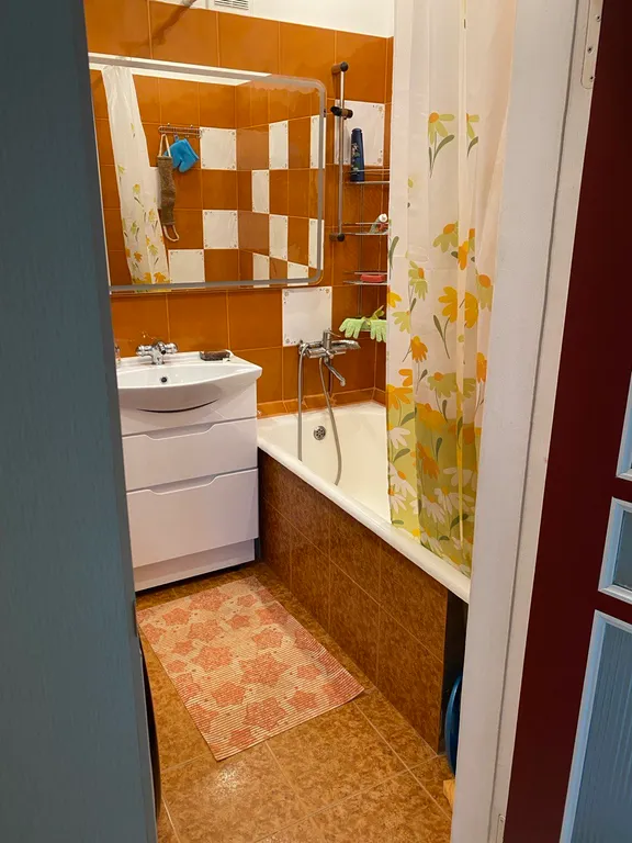 Квартира однокомнатная в Пушкинском, 37 м², Павловск — ванная комната
