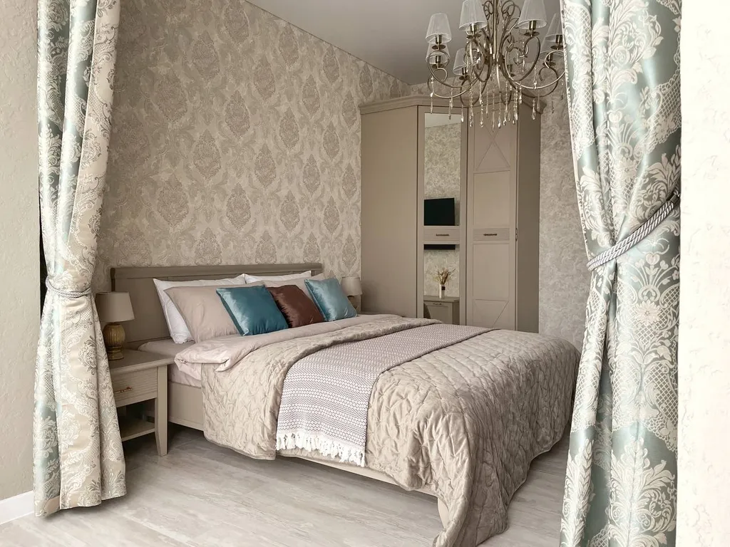 Квартира однокомнатная на улице Нелюбина, 50 м², Ессентуки — спальня, фото 4