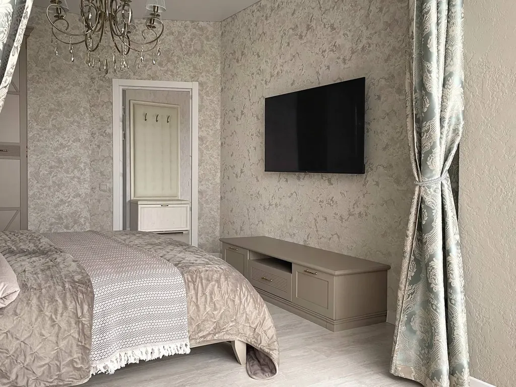 Квартира однокомнатная на улице Нелюбина, 50 м², Ессентуки — спальня, фото 7