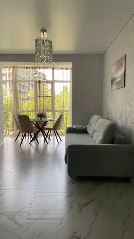 Квартира однокомнатная на улице Нелюбина, 50 м², Ессентуки — спальня