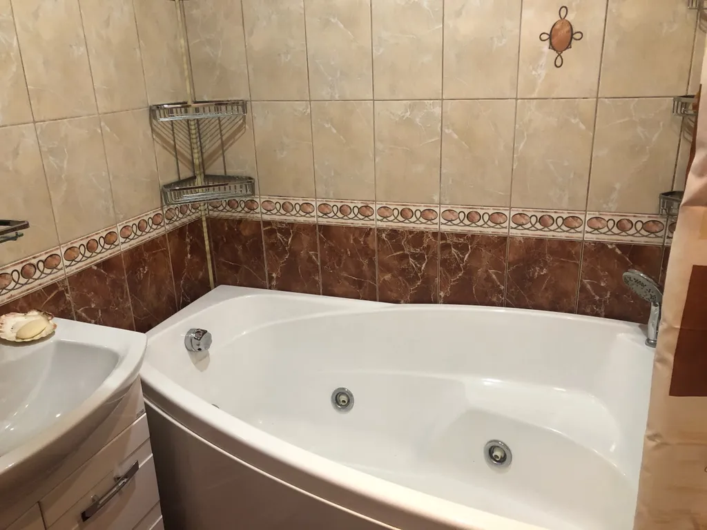 Квартира трёхкомнатная на улице Фрунзе, 78 м², Бор — фото 10