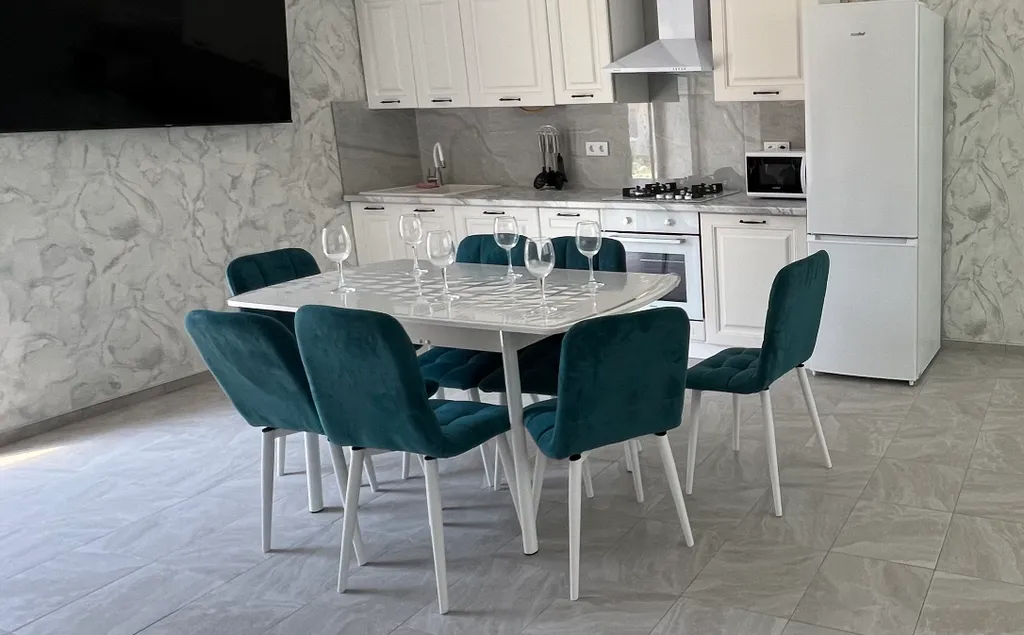 Новый таунхаус со всеми удобствами для большой компании