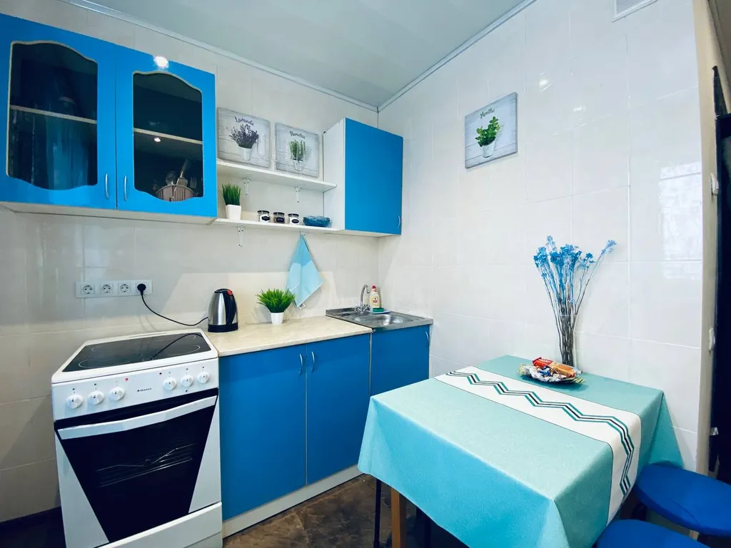 Квартира однокомнатная в Куйбышевском, 35 м², Иркутск — кухня