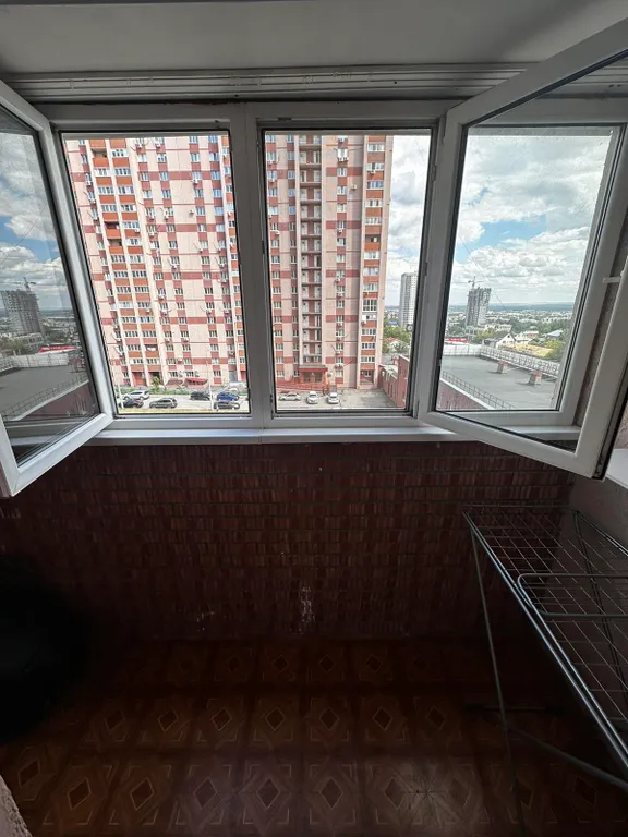 Квартира однокомнатная у Спортивной, в Советском, 58 м², Самара — вид из окна