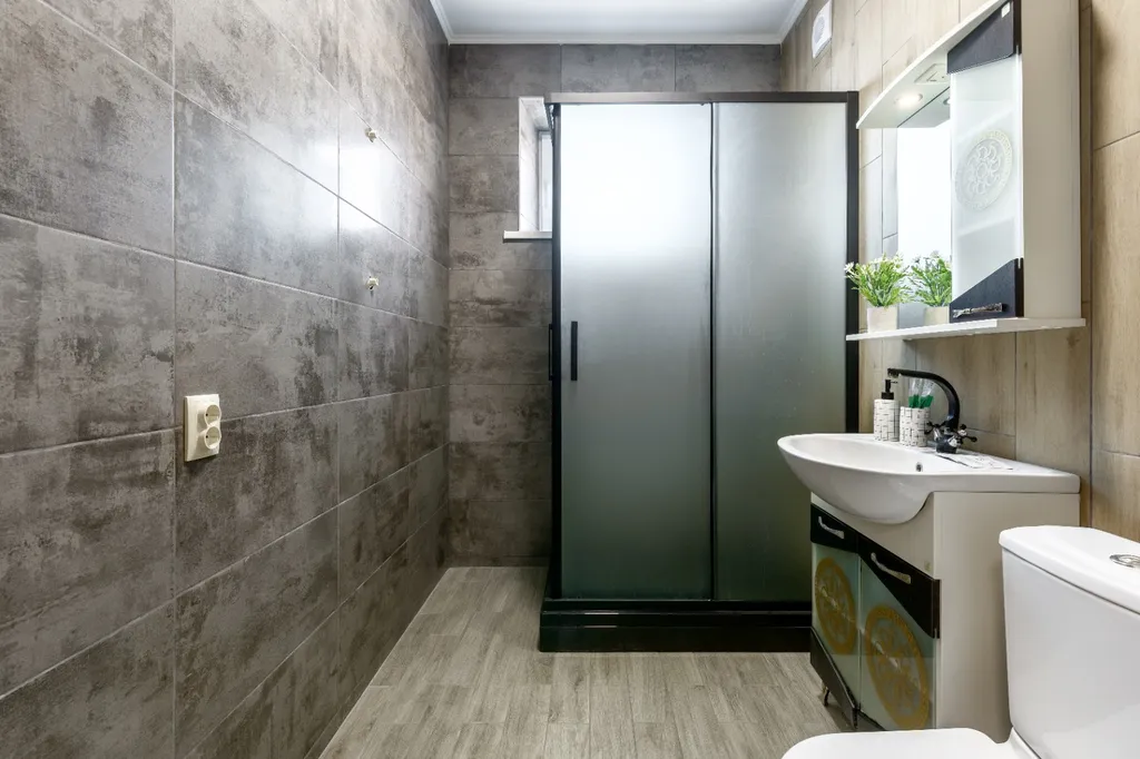 Дом 8-местный на улице Владимирской, 70 м², Аксай — ванная комната