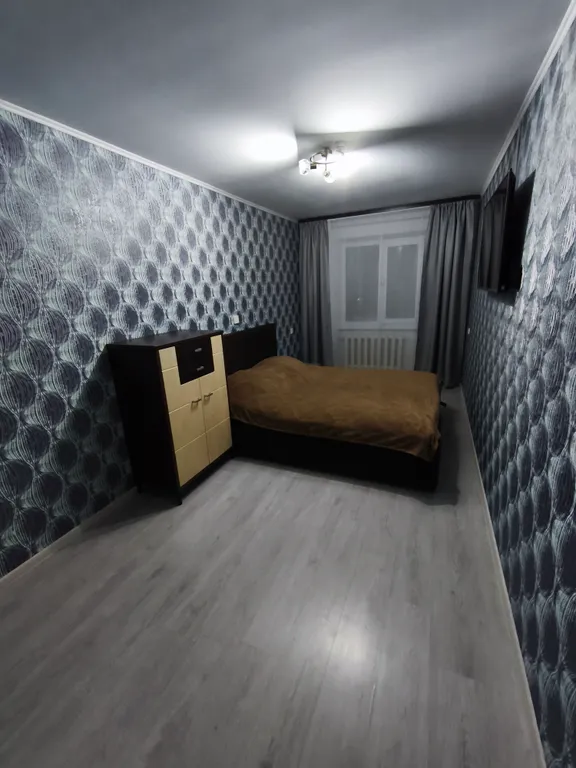 Квартира двухкомнатная на улице Дзержинского, 44 м², Кировск — фото 6