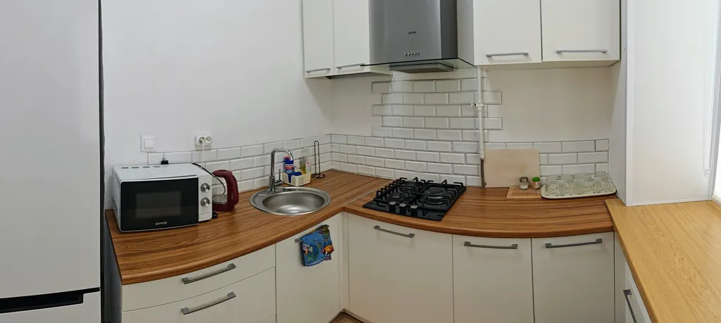 Квартира двухкомнатная на проспекте Ленина, 45 м², Ярославль — кухня, фото 6