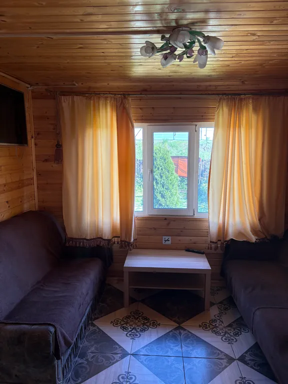 Дом 10-местный в Троицке, 100 м², Ватутинки — спальня, фото 8