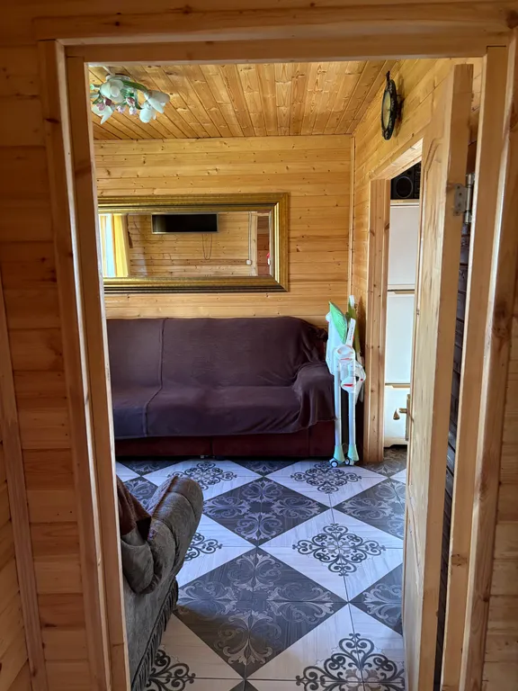 Дом 10-местный в Троицке, 100 м², Ватутинки — спальня, фото 9