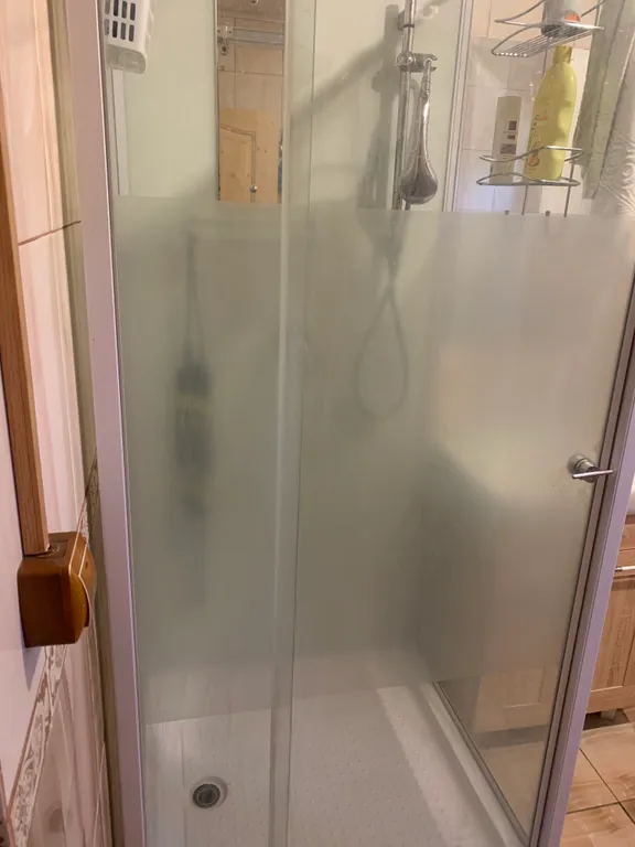 Дом 10-местный в Троицке, 100 м², Ватутинки — ванная комната