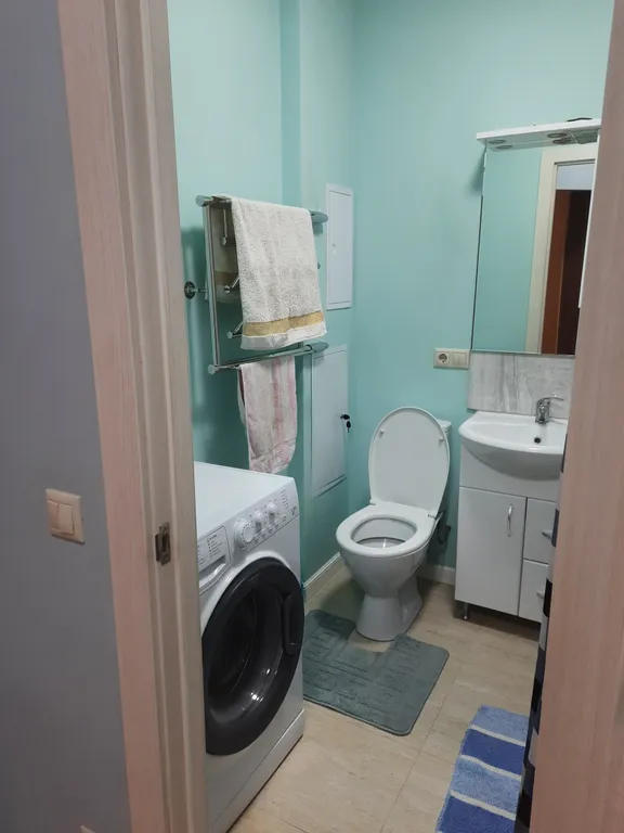 Квартира однокомнатная в Дзержинском, 44 м², Волгоград — ванная комната, фото 4