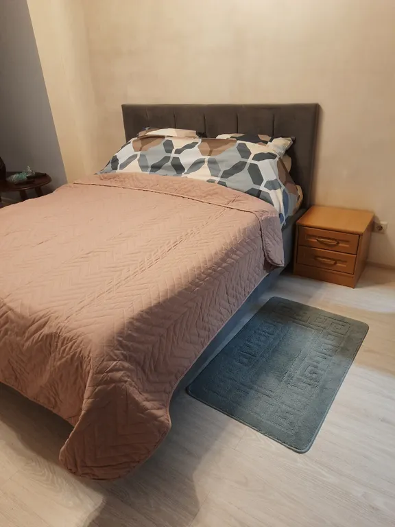 Квартира однокомнатная в Дзержинском, 44 м², Волгоград — спальня, фото 8