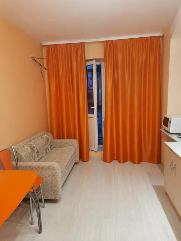 Квартира однокомнатная в Дзержинском, 44 м², Волгоград — кухня