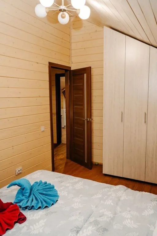 Коттедж 8-местный на территории База Отдыха Радуга, 97 м², Городец — спальня, фото 6