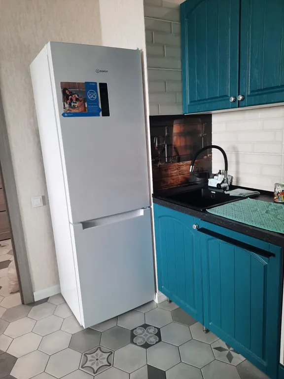 Квартира двухкомнатная в Октябрьском, 52 м², Липецк — фото 4