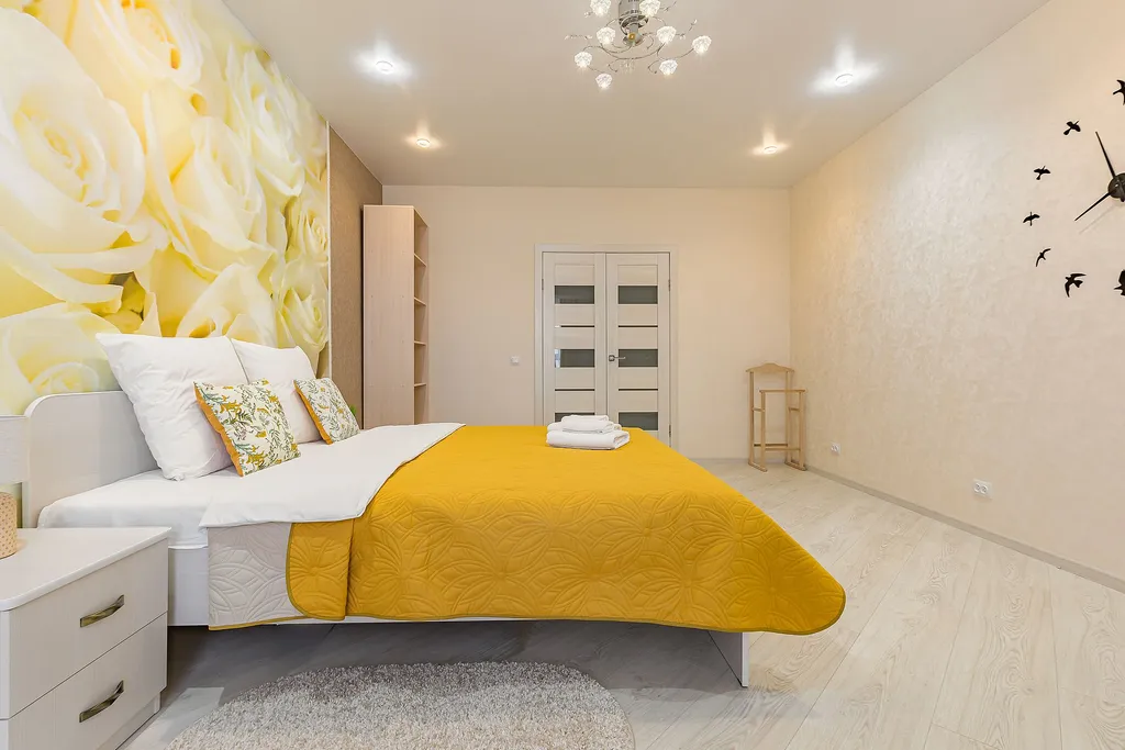 Квартира двухкомнатная у Горьковской, в Кузнечихе, 60 м², Нижний Новгород — спальня, фото 5