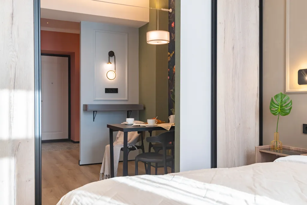 Квартира двухкомнатная у Площади Габдуллы Тукая, в Вахитовском, 45 м², Казань — спальня, фото 11