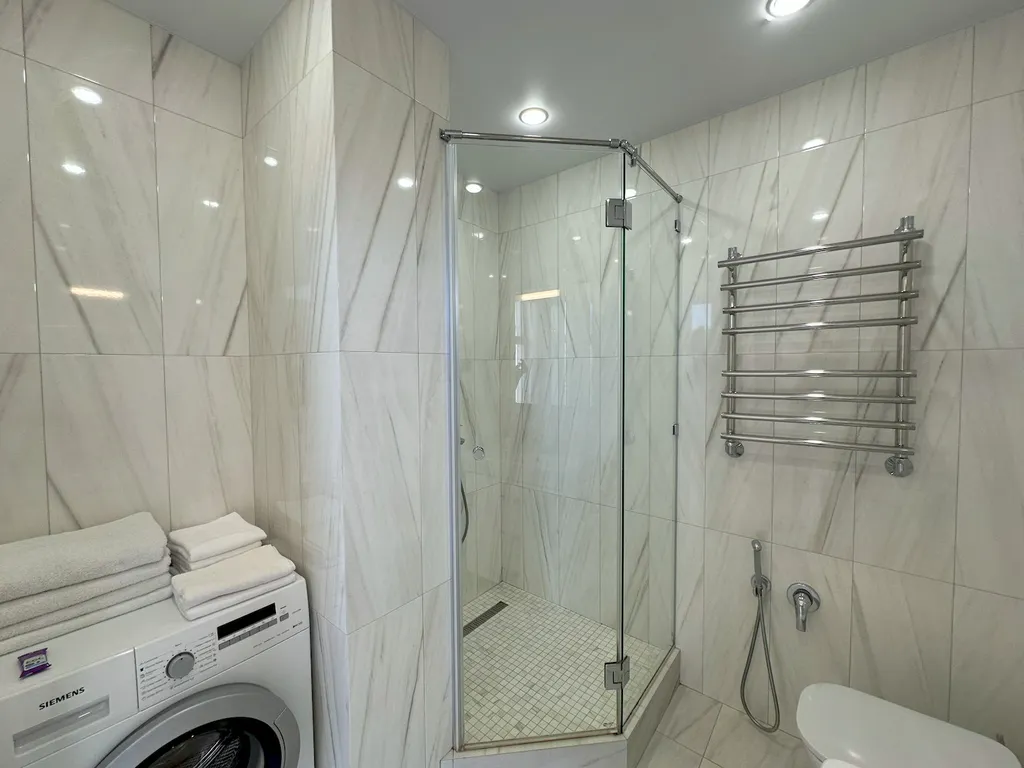 Апартаменты однокомнатные на проспекте Курортном, 44 м², Сочи — ванная комната, фото 2