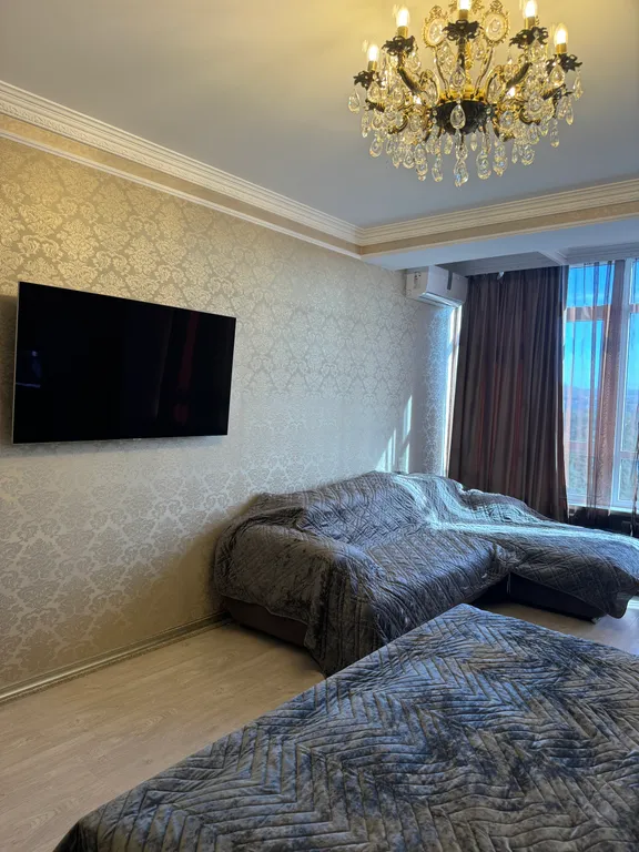 Квартира однокомнатная на улице Пятигорской, 53 м², Ессентуки — фото 2