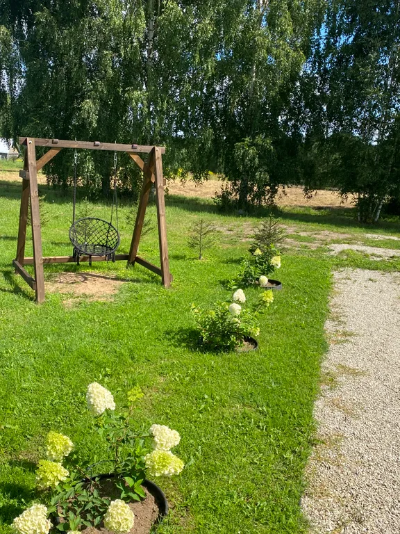 Дом 4-местный в деревни Кириллово, 40 м², Пушкинские Горы — двор, фото 4