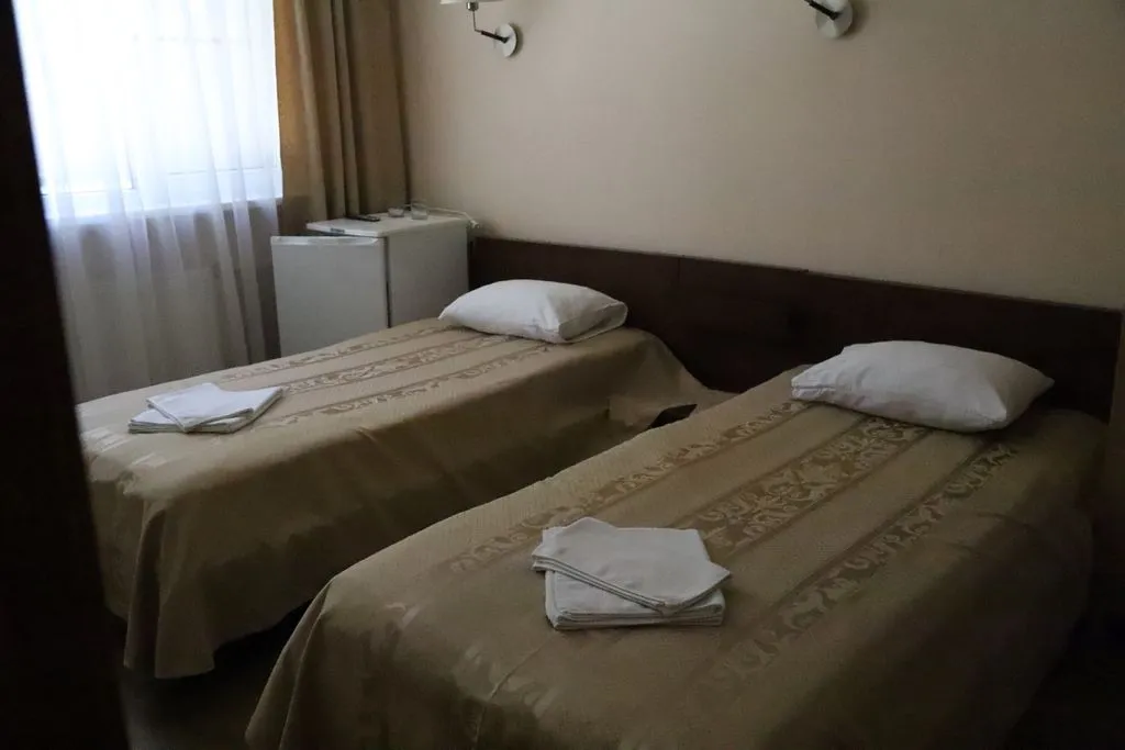 Двухместный номер с 2 отдельными кроватями полулюкс