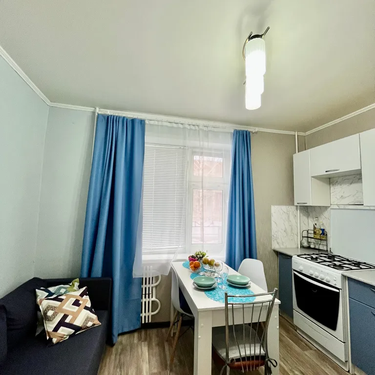 Квартира однокомнатная в Ново-Савиновском, 36 м², Казань — кухня